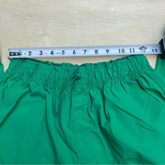 Green Cargo Parachute Pants Women’s Size Small Love Tree Casual - Picture 3 of 8